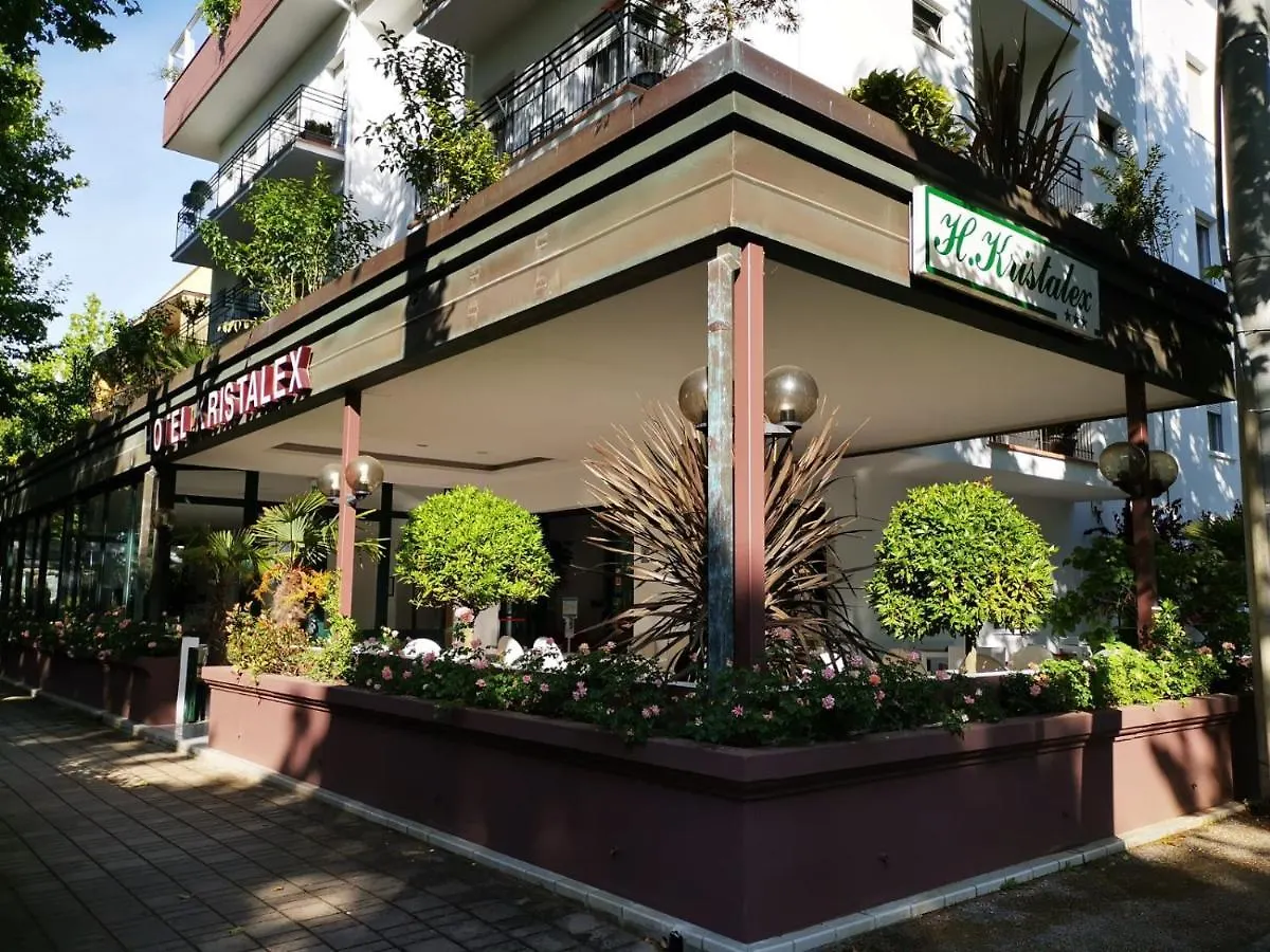Kristalex Pet Family Hotel 切塞纳蒂科