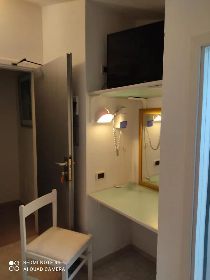 Kristalex Pet Family Hotel 切塞纳蒂科 3*,